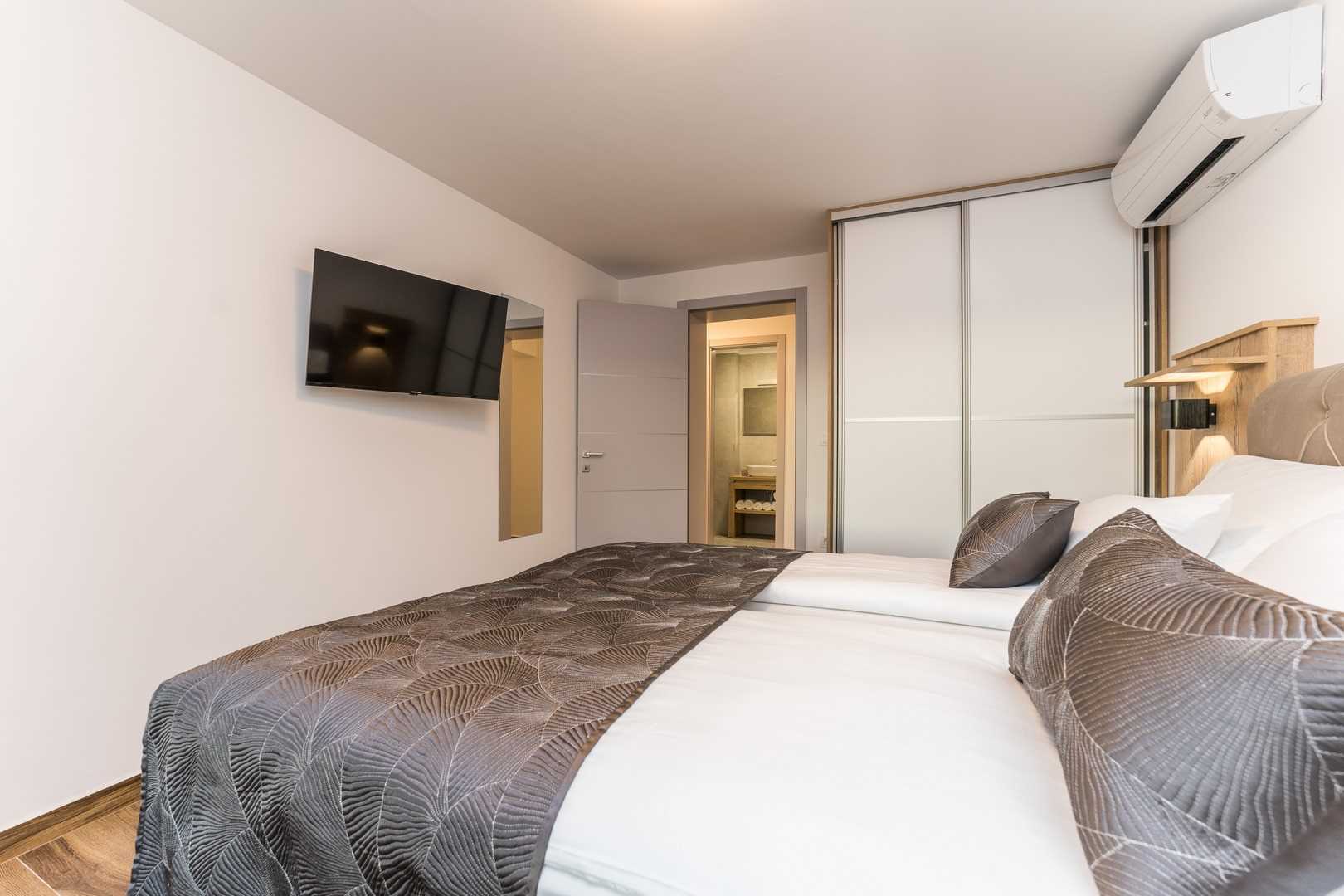 FRADAMA Blue | Adriatic Luxury Villas